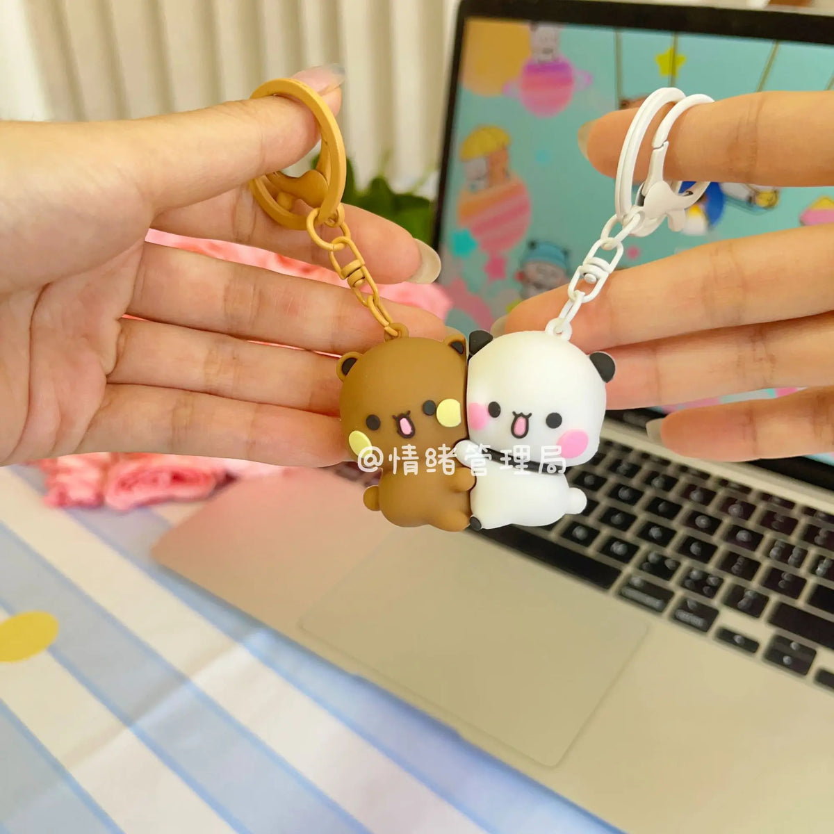 Bubu Dudu Magnetic Hug Keychain Cute Cartoon Panda Ornament Keychain Couples